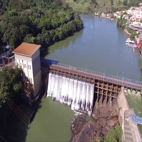 Represa Paranapanema 