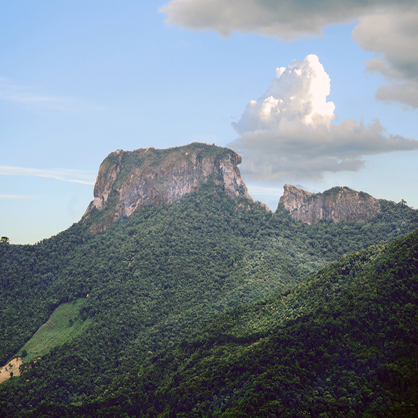 Pedra do Baú