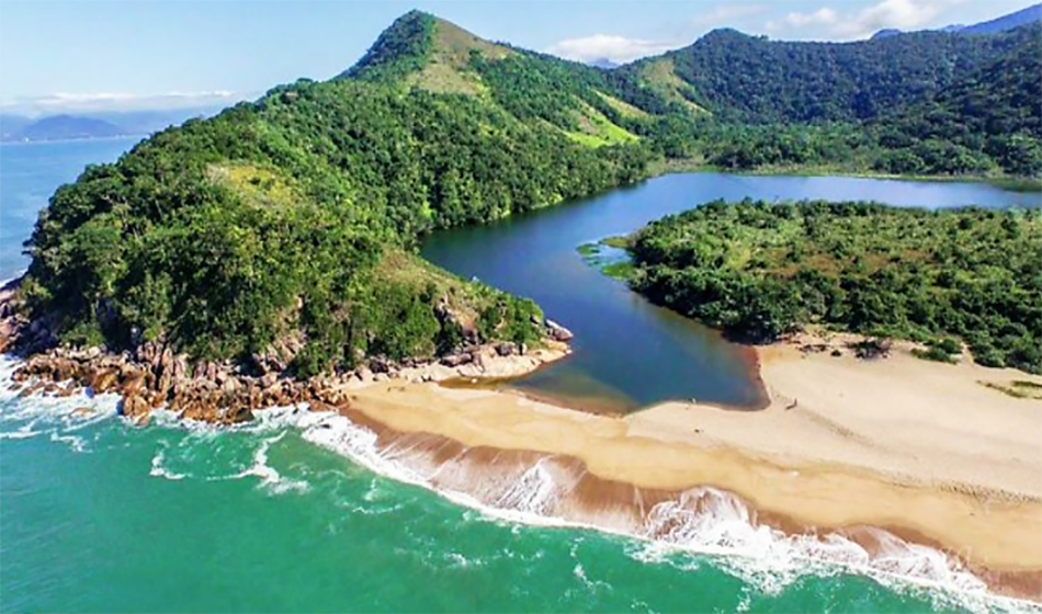 #dicadasemana 4 atrativos para conhecer em Caraguatatuba: Praias, lagoa e parque na Serra do Mar 